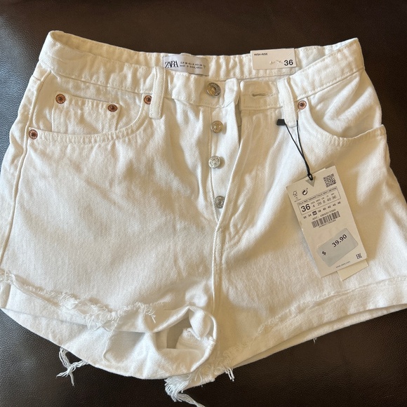 Zara white high rise shorts size 4 - Picture 1 of 1